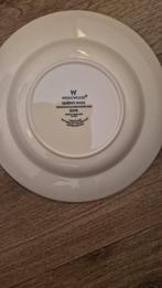 Uitgebreid Wedgwood servies, Ophalen