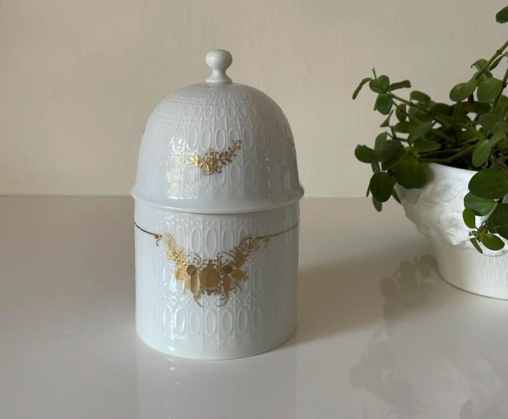 Rosenthal Classic Rose Romanze dekselpot, Huis en Inrichting, Keuken | Servies, Zo goed als nieuw, Schaal of Schalen, Overige stijlen