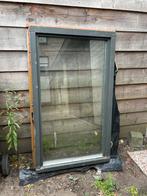 Hardhouten zwaar kozijn met dubbelglas., Doe-het-zelf en Verbouw, Kozijnen en Schuifpuien, Ophalen, Hout, Raamkozijn, 75 tot 150 cm