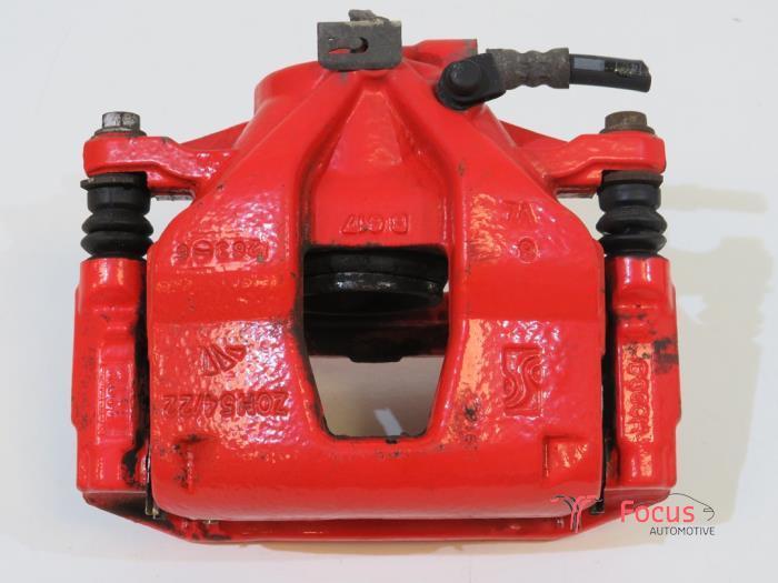 Remklauw (Tang) links-voor van een Fiat 500 Abarth, Auto-onderdelen, Remmen en Aandrijving, Gebruikt, 6 maanden garantie, 12 maanden garantie