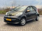 Peugeot 107 1.0-12V NIEUWE APK, Auto's, Peugeot, Voorwielaandrijving, Gebruikt, Overige kleuren, 4 stoelen