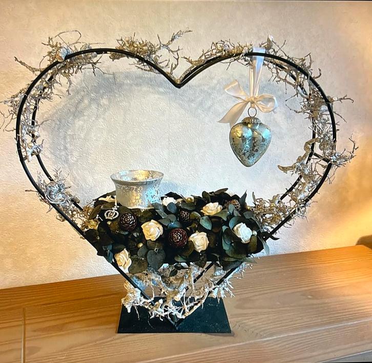 Sfeervol metalen hart,  mooi gedecoreerd., Huis en Inrichting, Woonaccessoires | Kandelaars en Kaarsen, Metaal, Ophalen