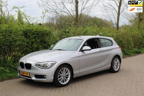 BMW 1-serie 116i Upgrade Edition *Leer *Xenon *Navi, Auto's, BMW, Bedrijf, Te koop, 1-Serie, ABS, Airbags, Airconditioning, Alarm