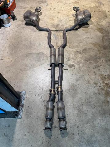 Audi S6 V10 uitlaat systeem beschikbaar voor biedingen