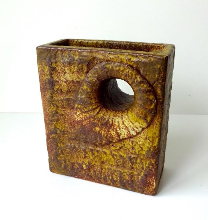 Keramiek blokvaas bruin gemêleerd Tom Bruinsma Mobach 3187-k, Antiek en Kunst, Antiek | Keramiek en Aardewerk, Ophalen of Verzenden