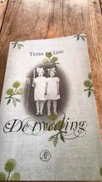 De tweeling van Tessa de Loo, Boeken, Ophalen of Verzenden, Zo goed als nieuw