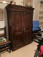 Antieke houten kast, Ophalen