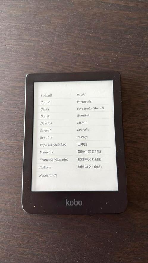 Kobo Clara HD incl beschermhoesje, Computers en Software, E-readers, Zo goed als nieuw, 6 inch of minder, 8 GB, Touchscreen, Wi-Fi