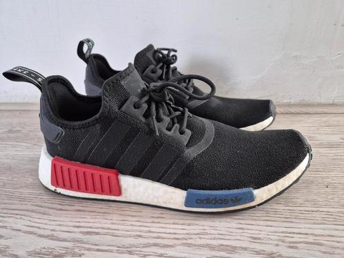 adidas nmd r1 schoenen maat 44, Kleding | Heren, Schoenen, Zo goed als nieuw, Sportschoenen, Zwart, Ophalen of Verzenden