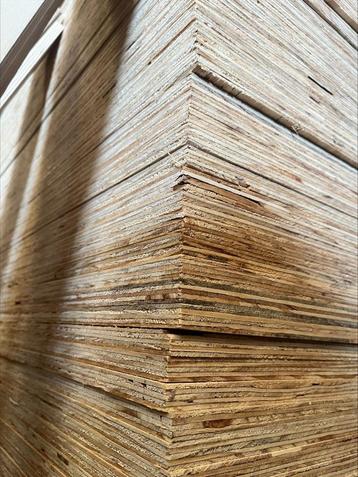 Underlayment 12 mm 122x244 cm €25,- incl beschikbaar voor biedingen