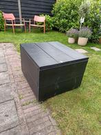 Houten tafel met wieltjes, Tuin en Terras, Tuinmeubel-accessoires, Ophalen, Zo goed als nieuw