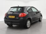 Toyota Auris 2.0 D-4D DIESEL 3-DEURS LUNA + TREKHAAK | CLIMA, Auto's, 1998 cc, Gebruikt, 4 cilinders, Zwart
