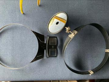 Vintage medische apparatuur oogonderzoek. beschikbaar voor biedingen