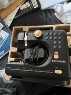 Naaimachine, Hobby en Vrije tijd, Naaimachines en Toebehoren, Ophalen of Verzenden, Zo goed als nieuw, Naaimachine, Overige merken