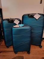 Koffersets nieuw in doos, 1, 2 of 3 div.kleuren,met slot, Ophalen of Verzenden, Nieuw, Hard kunststof, Slot