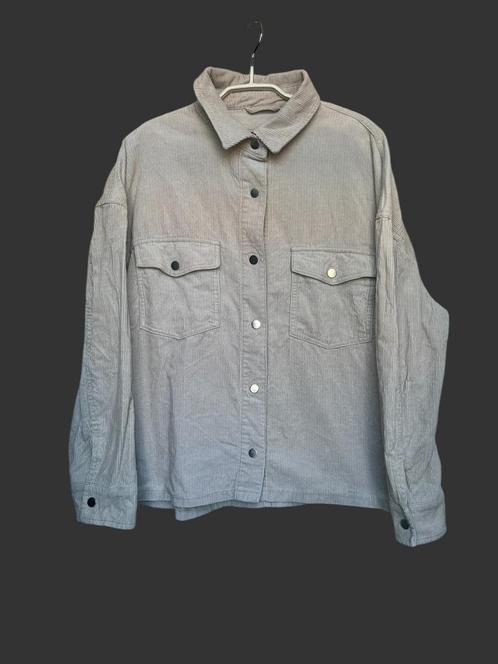 C&A Shacket Maat 44 Beige Corduroy Basic Boxy Clockhouse, Kleding | Dames, Jassen | Zomer, Zo goed als nieuw, Maat 42/44 (L), Beige