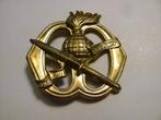 Beschadigd baretembleem KCT, Ophalen of Verzenden, Landmacht, Nederland, Embleem of Badge