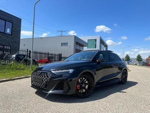 Audi A3 Sportback RS3 Nieuwe model Pano/ VOL VOL, Auto diversen, Schadeauto's, Benzine, Hatchback