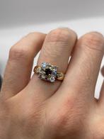 Vintage 9 karaat Rookkwarts. Regenboog maansteen en diamat, Sieraden, Tassen en Uiterlijk, Ringen, Vintage, Vintage, Vintage, Ophalen of Verzenden