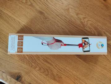 Selfie stick voor mobiele telefoons. beschikbaar voor biedingen