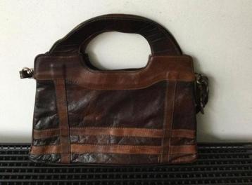 Vintage bruinleren jr. '70 schouder/handtas 19x30 cm beschikbaar voor biedingen