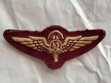 parachute wing- Qatar beschikbaar voor biedingen