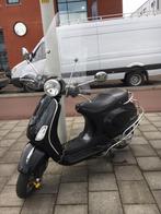 Piaggio Vespa lx 4t 2v scooter 2012, Fietsen en Brommers, Gebruikt, Ophalen of Verzenden