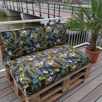2 sets palletkussens 40X120 en 80X120 beschikbaar voor biedingen