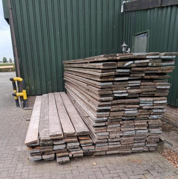 Echte bouwhout planken steigerhout steigerplanken 100s 5m beschikbaar voor biedingen