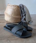 Ipanema slipper - zwart- maat 41/21, Zwart, Ophalen of Verzenden, Ipanema, Gedragen