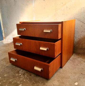 Pastoe ladenkast dressoir side table jaren 60 cognac kleur  beschikbaar voor biedingen