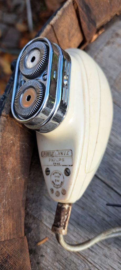 Antiek Philips Philishave 7746 Scheerapparaat, Antiek en Kunst, Antiek | Overige Antiek, Ophalen of Verzenden