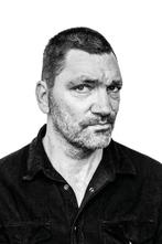GEZOCHT: twee kaarten voor "onbegonnen werk" Theo Maassen, Twee personen