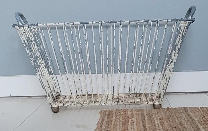Grote oestermand/draadmand/wasmand, Antiek en Kunst, Curiosa en Brocante, Ophalen