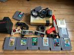 Nintendo Nes + controllers + max controller + gun + 9 games, Ophalen of Verzenden, Gebruikt, Met 3 controllers of meer, Met games