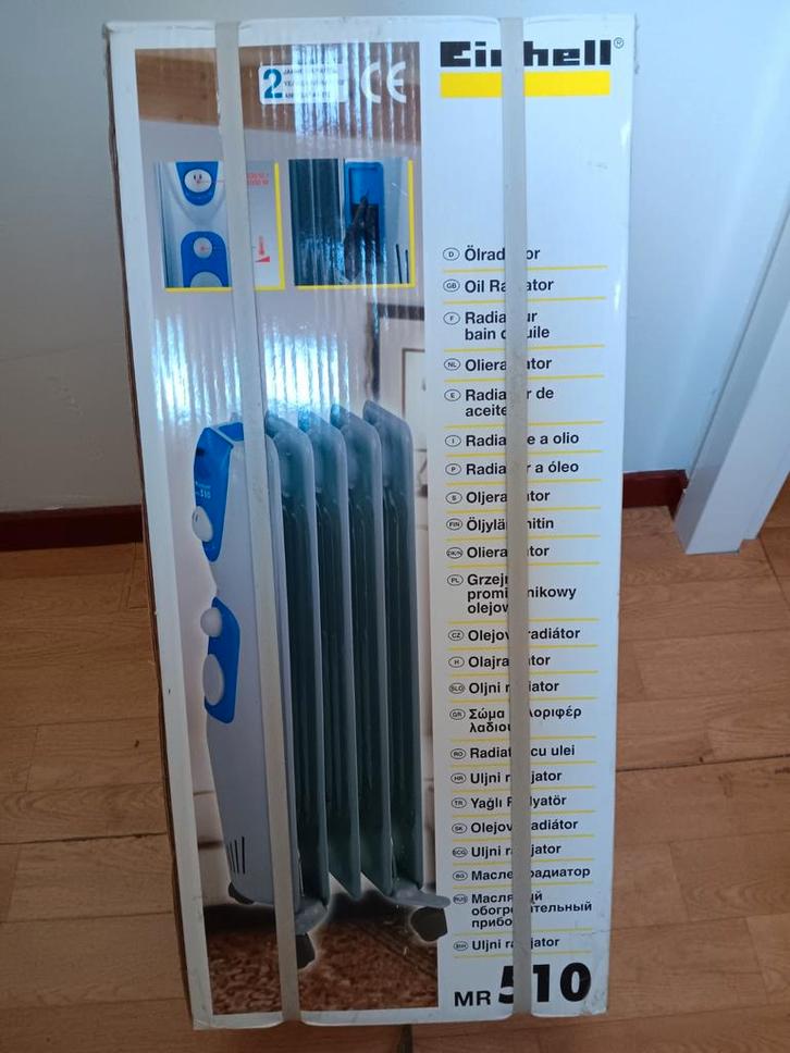 Nieuwe olieradiator - Schoonebeek, Huis en Inrichting, Kachels, Ophalen of Verzenden