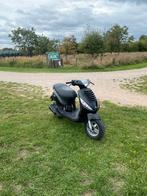Zip 125cc lc brom 2003, Fietsen en Brommers, Scooters | Piaggio, Ophalen, Tweetakt, Zip, Zo goed als nieuw