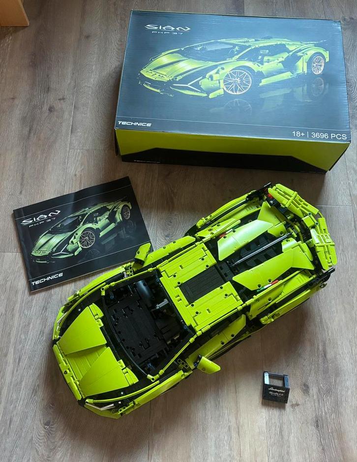 Technic Lamborghini Sian Modelauto, Hobby en Vrije tijd, Modelbouw | Auto's en Voertuigen, Gebruikt, Auto, Groter dan 1:32, Overige merken