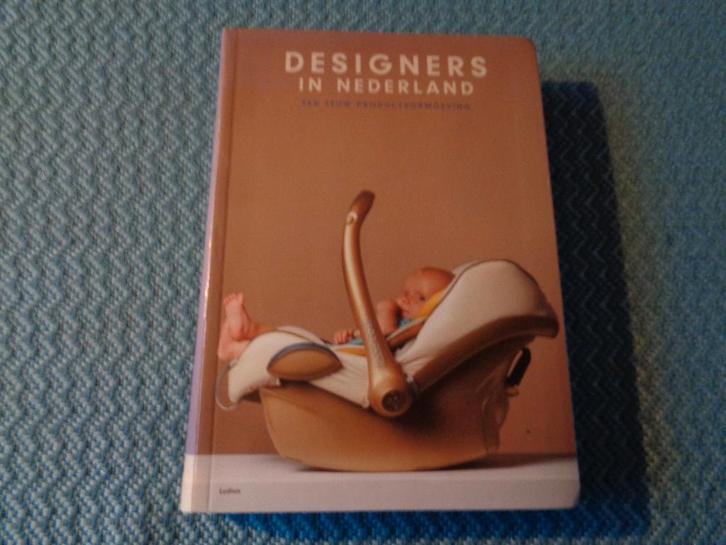 DESIGNERS in Nederland - Een eeuw productvorming, Boeken, Kunst en Cultuur | Fotografie en Design, Nieuw, Overige onderwerpen