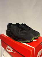 ALS NIEUW! Maat 42 - Nike Air Max 90 Black Chlorophyll, Kleding | Heren, Schoenen, Verzenden, Zwart, Nike, Nike