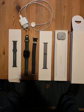 Apple Watch 7 - 45 mm Milanese armband beschikbaar voor biedingen