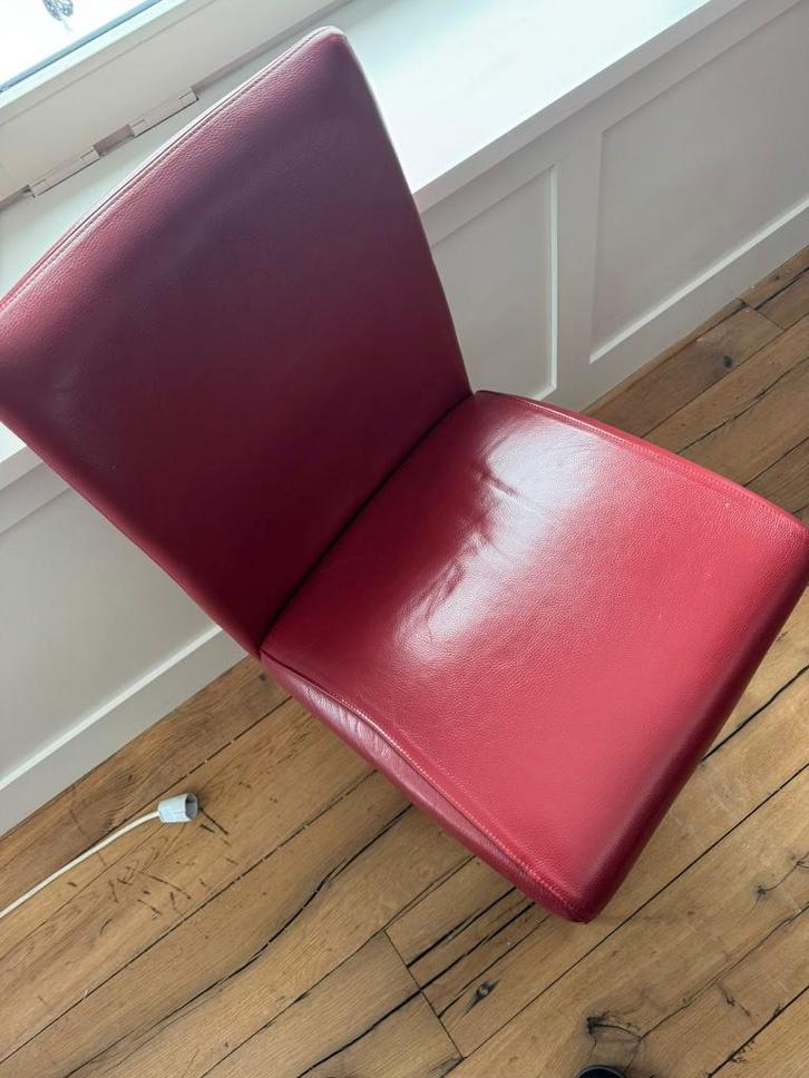 Design stoelen ( Italiaans ), Huis en Inrichting, Stoelen, Zo goed als nieuw, Vijf, Zes of meer stoelen, Leer, Metaal, Rood, Ophalen