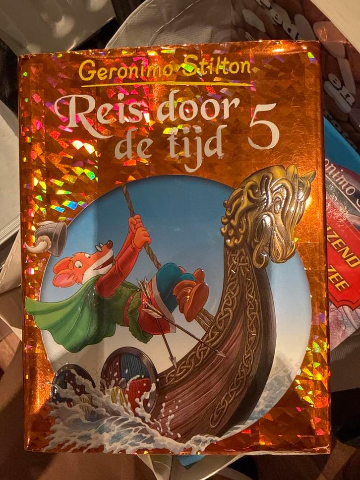 Reis door de tijd 5 - Geronimo Stilton, Boeken, Kinderboeken | Jeugd | 10 tot 12 jaar, Zo goed als nieuw, Fictie, Ophalen of Verzenden
