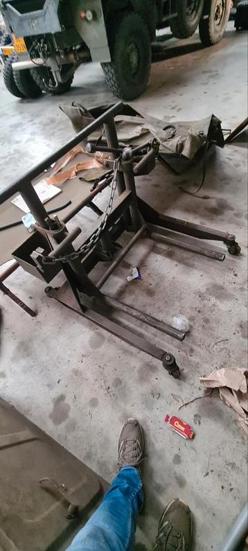 Bandenlift Daf ya serie beschikbaar voor biedingen