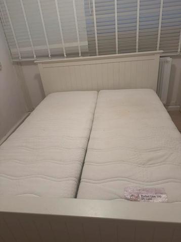 Tweepersoonsbed 180x200 beschikbaar voor biedingen