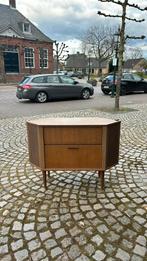 Vintage radio meubel, Ophalen