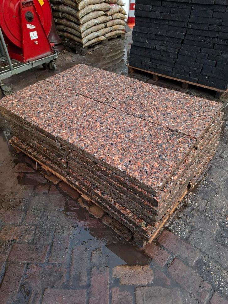 7m² 40x60 grindtegel rood, gebruikt, op pallet, Tuin en Terras, Tegels en Klinkers, Terrastegels, Beton, Ophalen of Verzenden