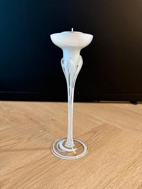 Jozefina Krosno kandelaar | melkglas | 22 cm | hand-made, Huis en Inrichting, Woonaccessoires | Kandelaars en Kaarsen, Zo goed als nieuw
