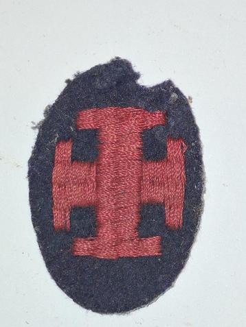 Oud stoffen embleem scouting beschikbaar voor biedingen