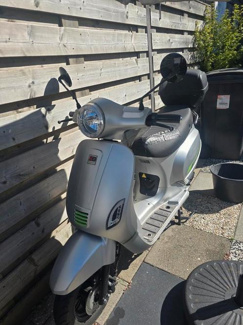 Elektrische scooter 3 versnellingen, Fietsen en Brommers, Snorfietsen en Snorscooters, Gebruikt, Overige merken, Elektrisch, Ophalen